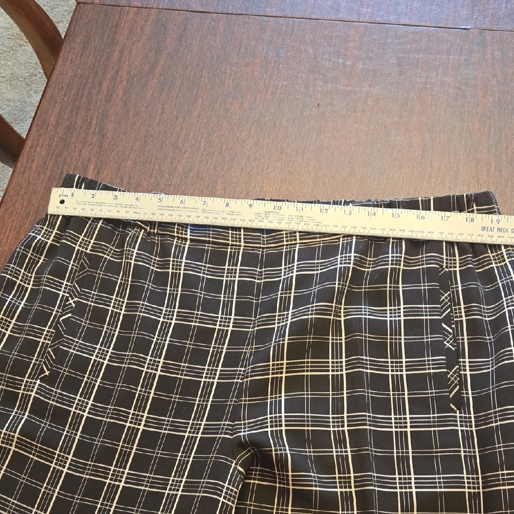 Women's Black Plaid Dress Pants - Picture 7 of 7